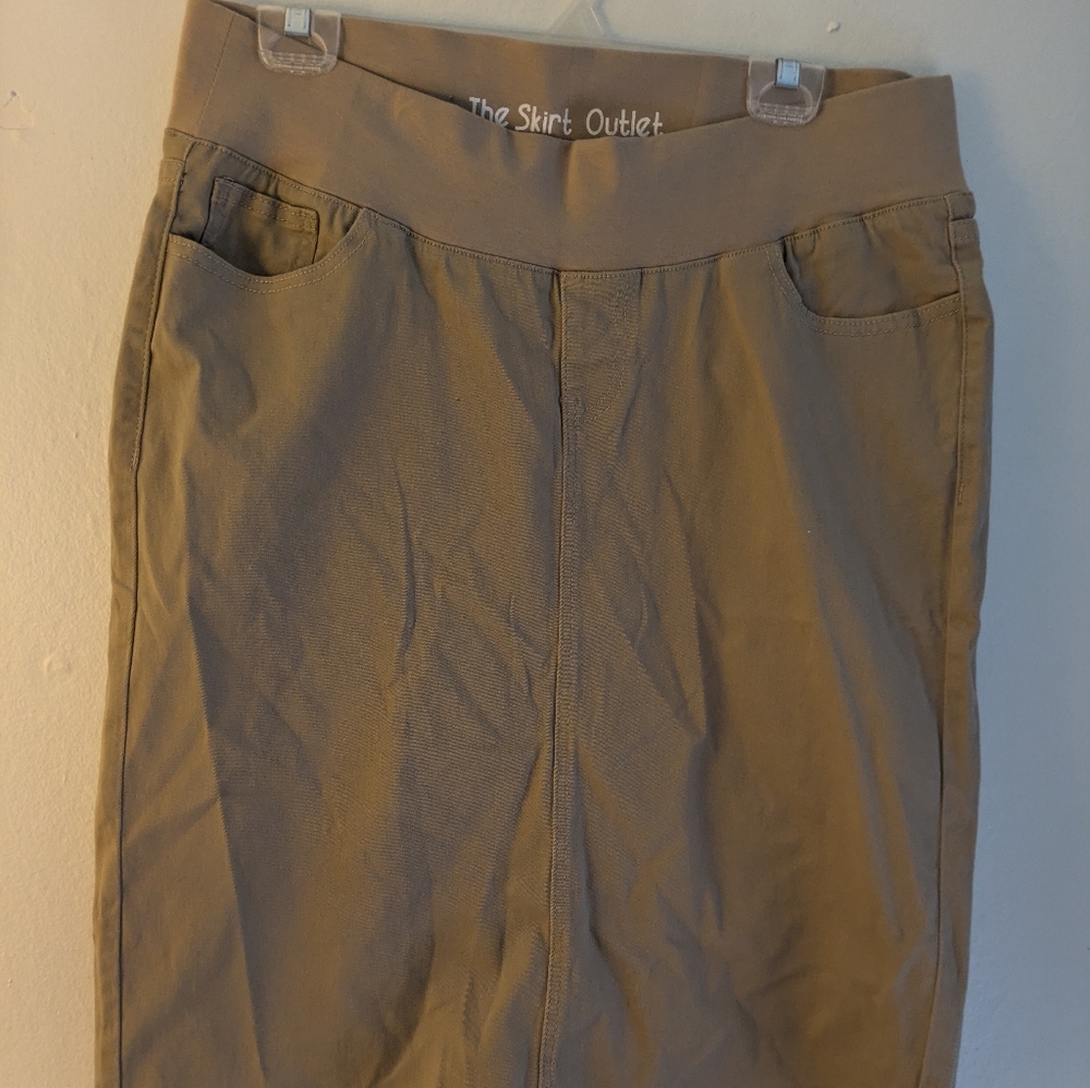 Khaki maternity skirt